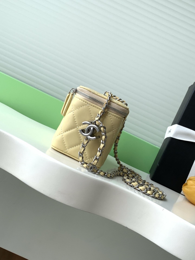 Ch**el cosmetic bags